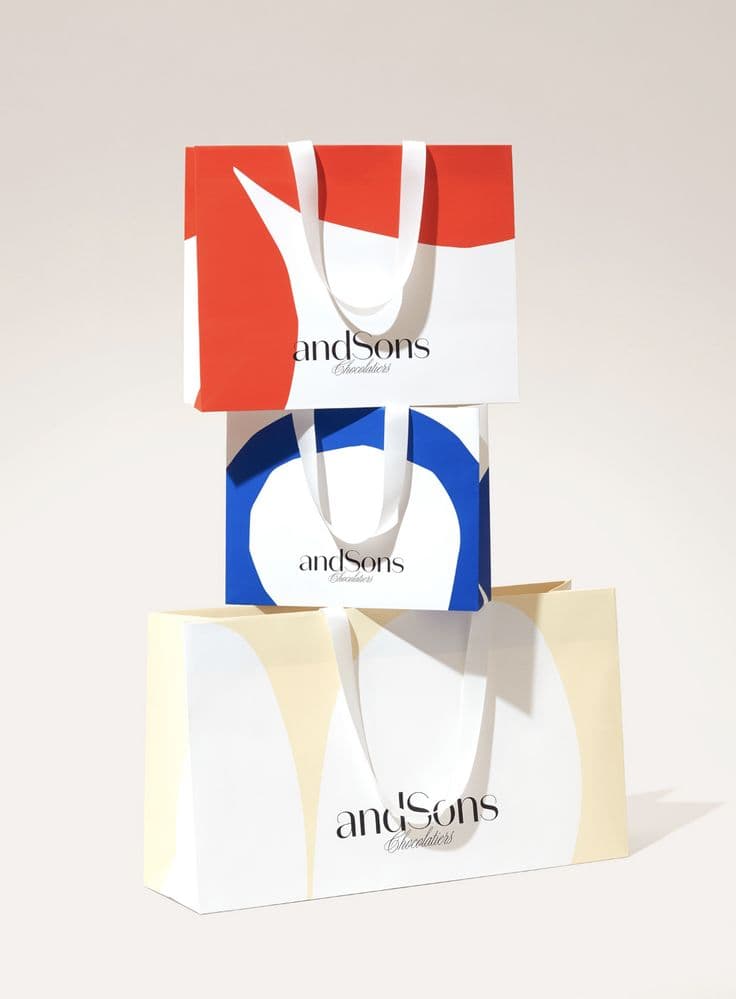 Luxury shopping bag branding mockup
